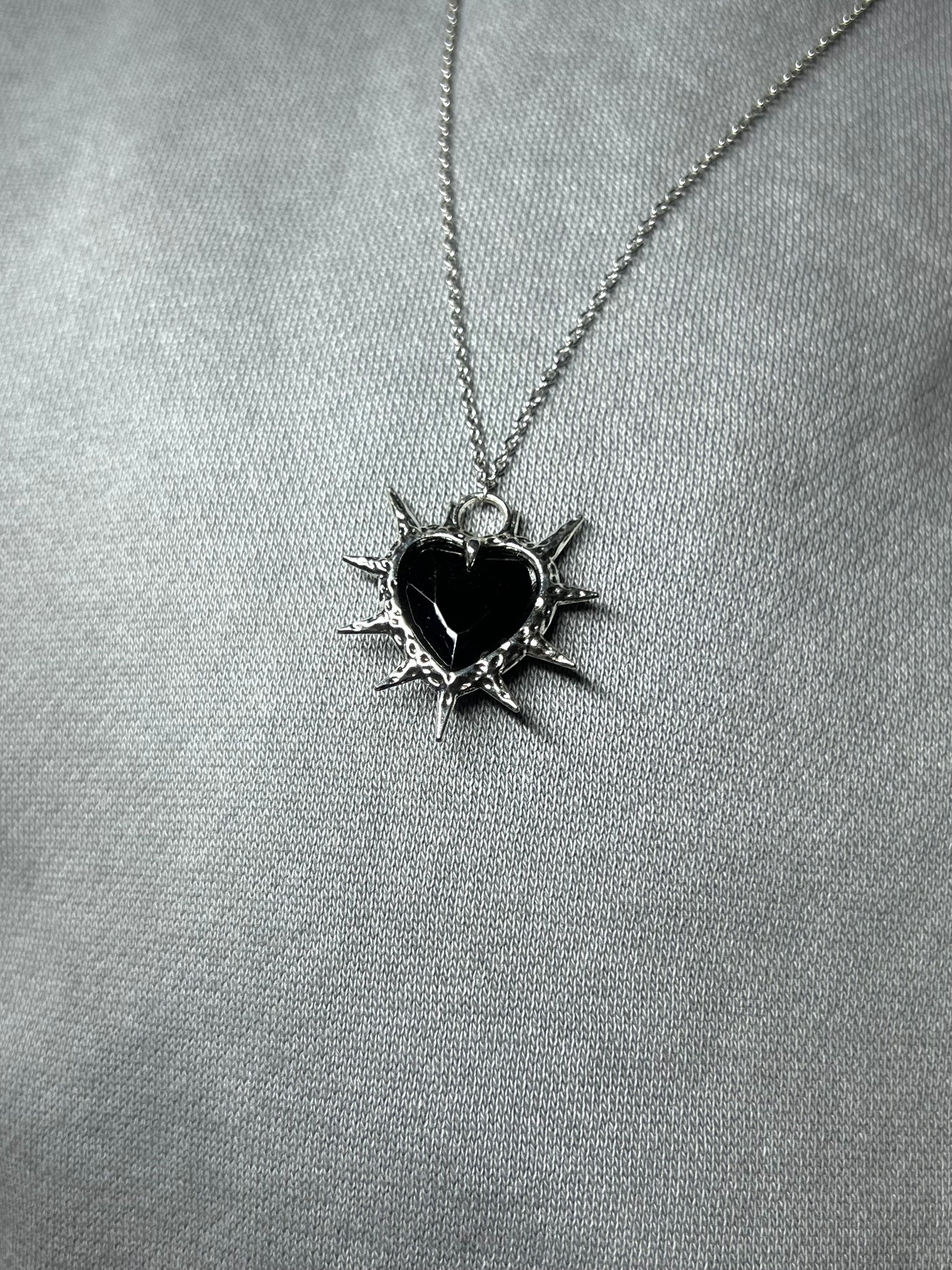 Silver Noir Thorn - Caelis Cole